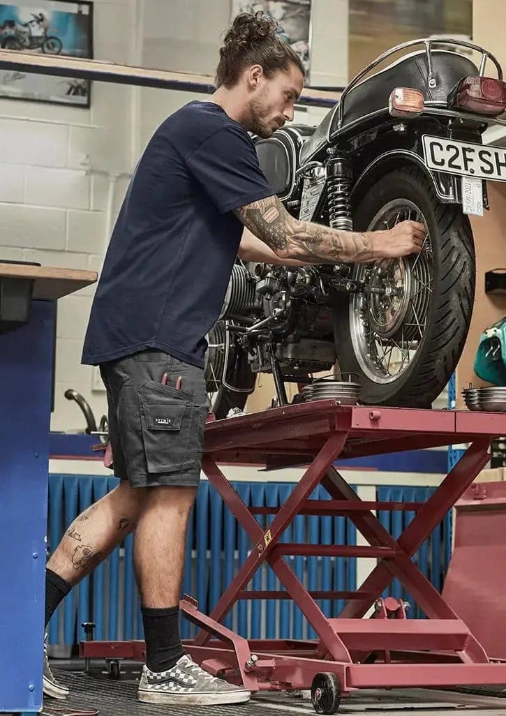 Syzmik Men's Cooling Rugged Stretch Shorts ZS605 Metro Workwear.